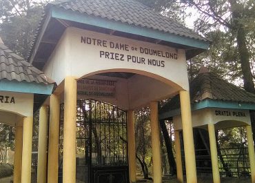 Sanctuaire_Notre_Dame_de_Doumelong_à_Bamougoum_5